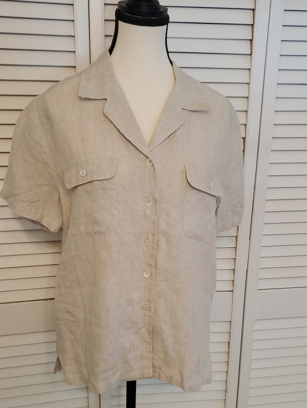 Talbots Women's 100% Linen Button-up Shirt Top Neutral, Size 10